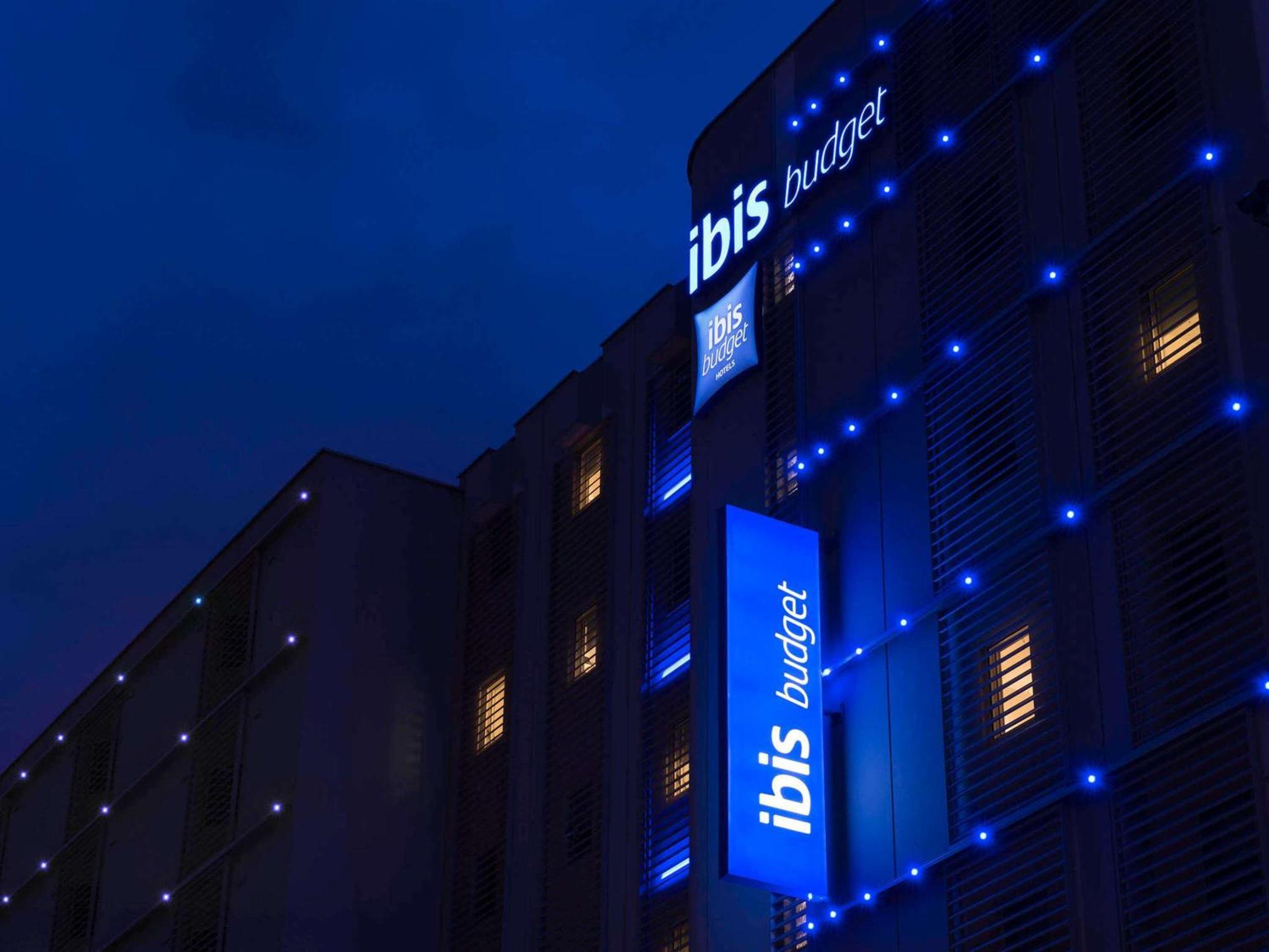 Ibis Budget Lyon Centre Confluence Exterior photo